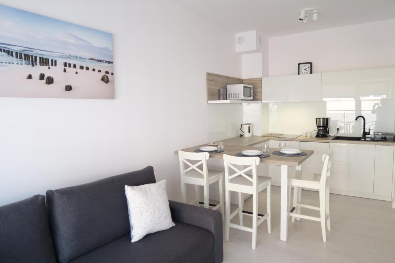 Bialy Apartament Apartment *
